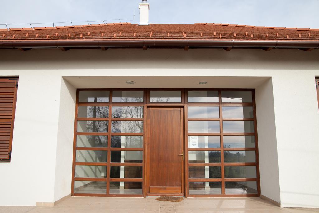 Kakasszeki Vendeghaz Hotel Székkutas Екстериор снимка